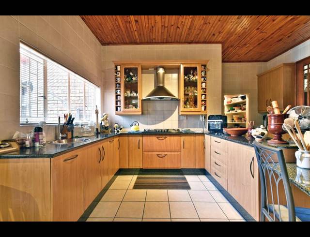 4 BEDROOM HOUSE FOR SALE IN MEYERSDAL